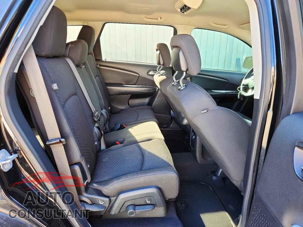 DODGE JOURNEY 2018 - 3C4PDCAB7JT196155