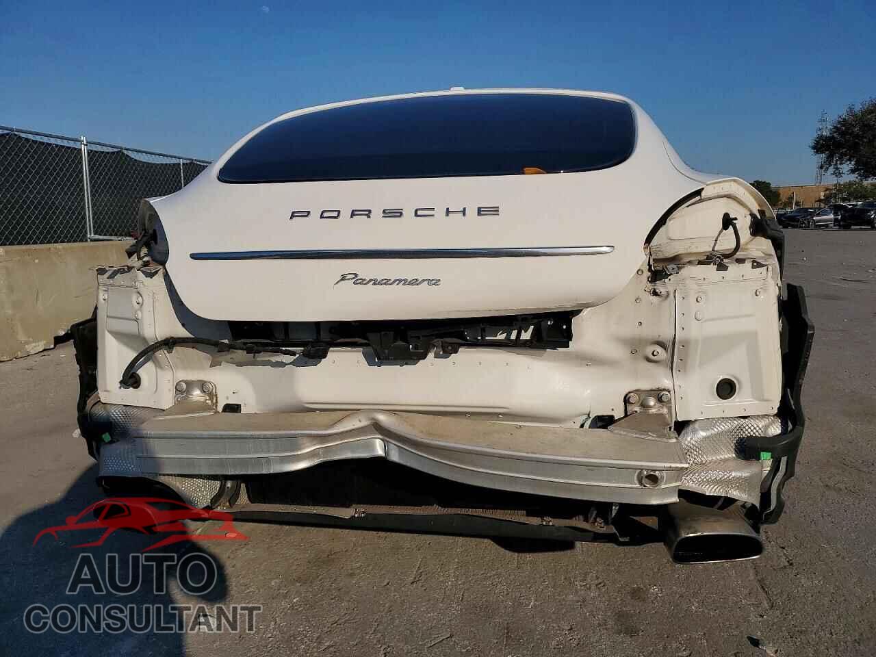 PORSCHE PANAMERA 2011 - WP0AA2A78BL013573