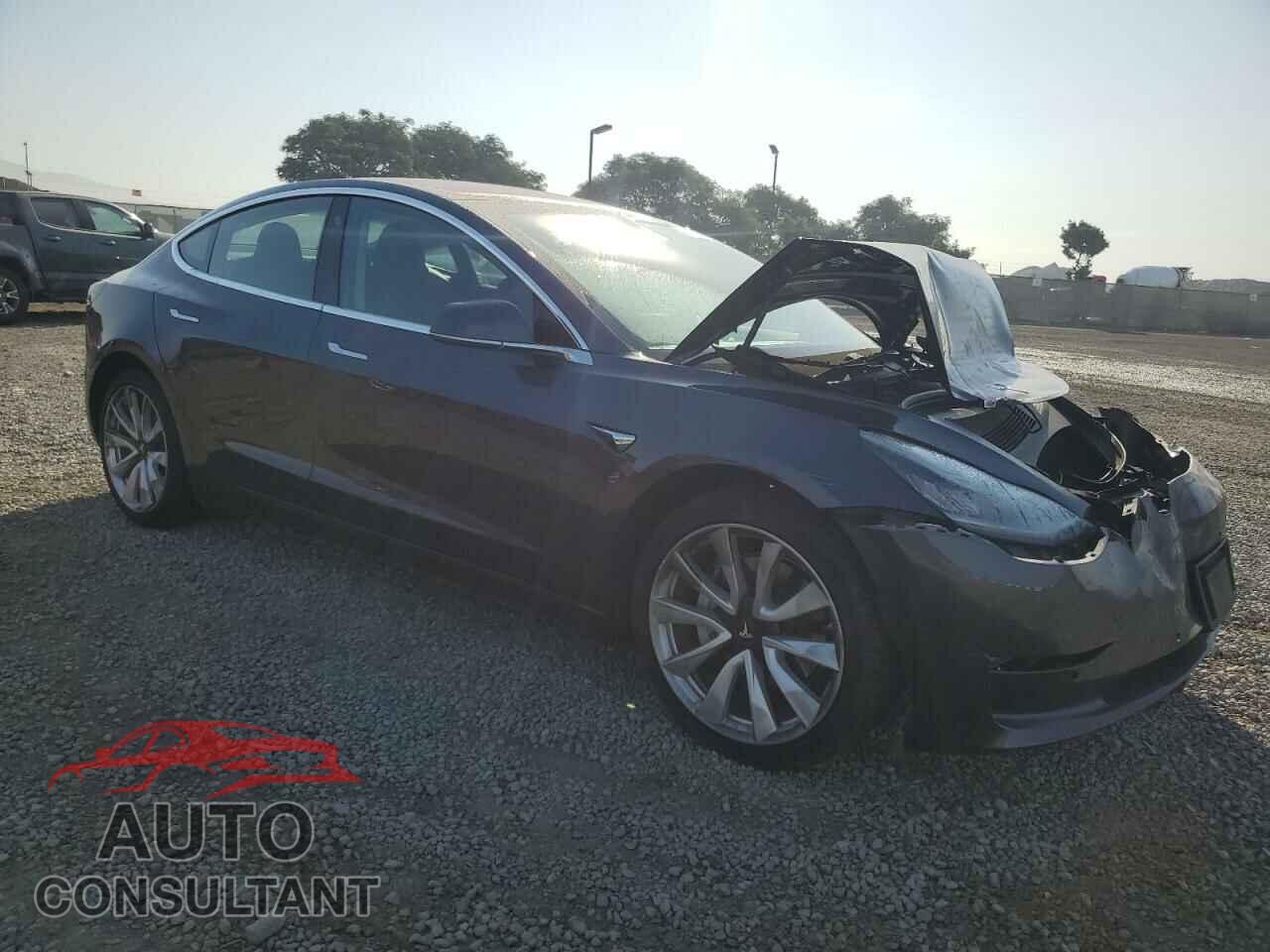 TESLA MODEL 3 2018 - 5YJ3E1EB2JF185010