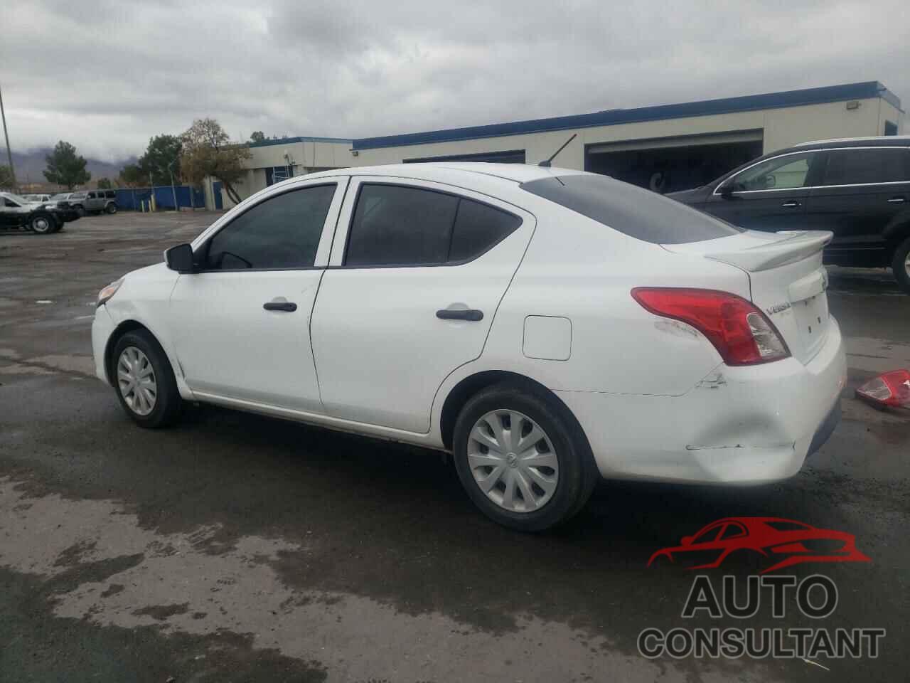 NISSAN VERSA 2018 - 3N1CN7AP1JL872486