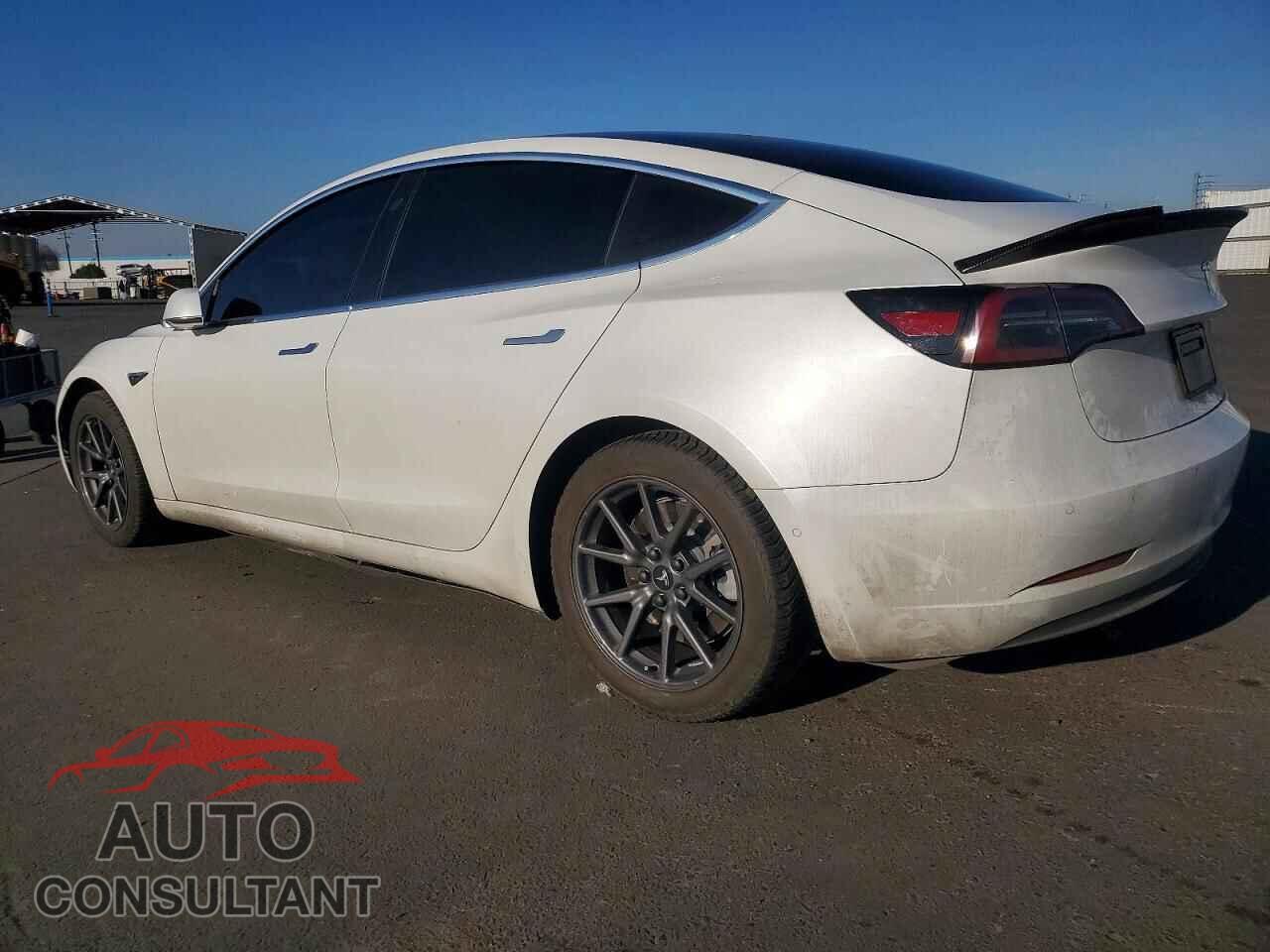 TESLA MODEL 3 2019 - 5YJ3E1EB4KF511407