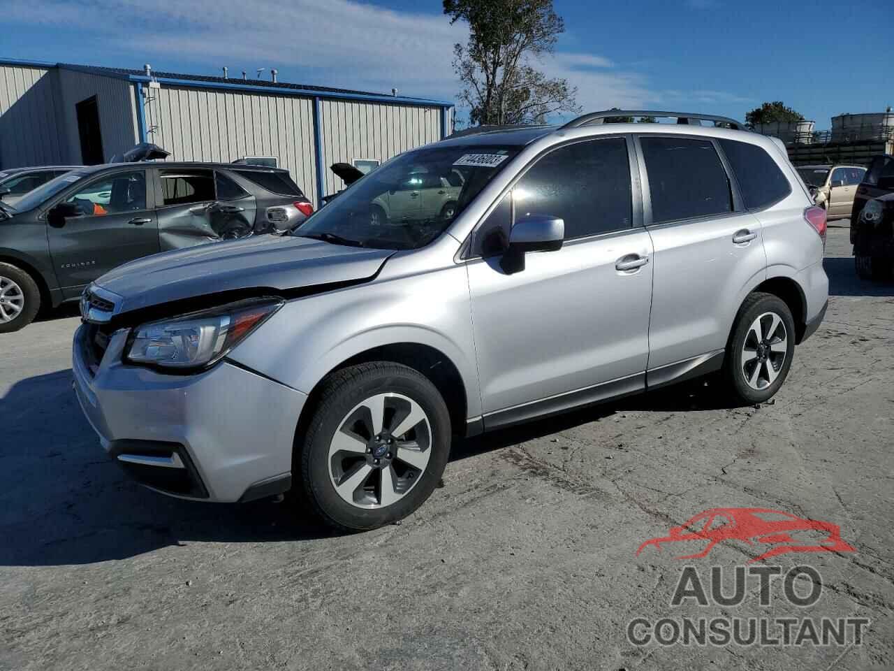 SUBARU FORESTER 2018 - JF2SJAEC2JH447755