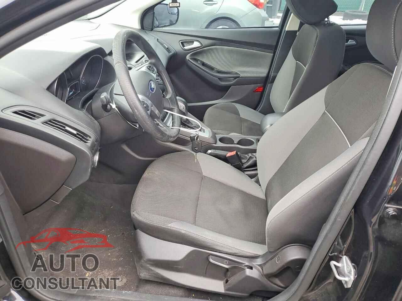 FORD FOCUS 2014 - 1FADP3F21EL123390