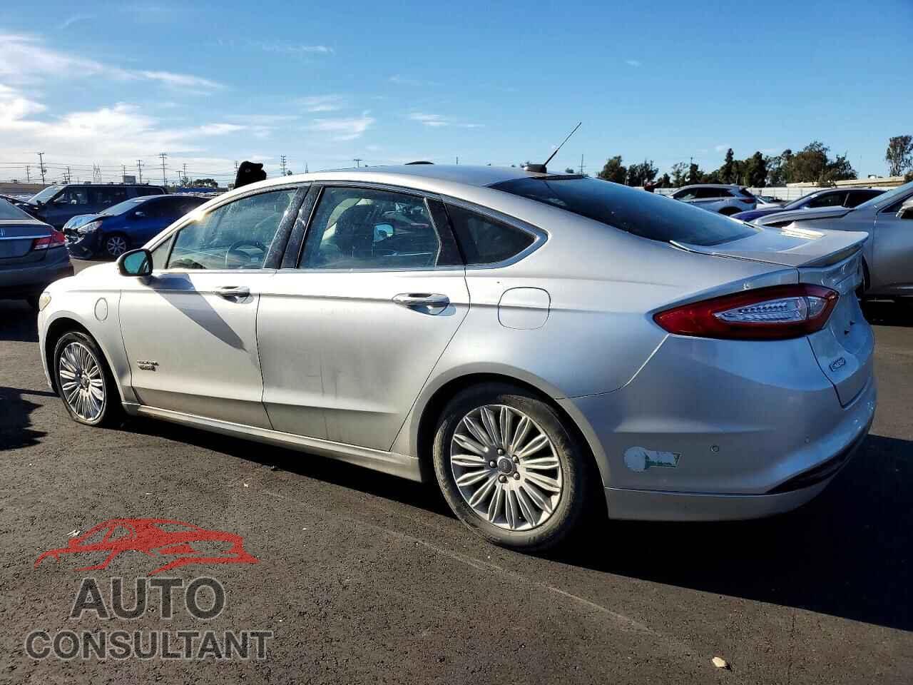 FORD FUSION 2013 - 3FA6P0SU5DR285909