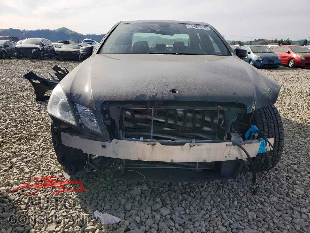 MERCEDES-BENZ E-CLASS 2012 - WDDHF5KB6CA545122