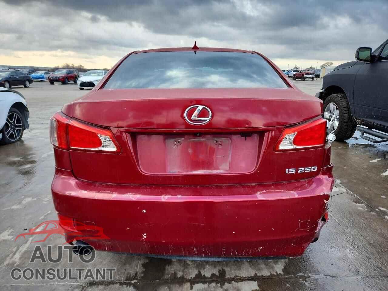 LEXUS IS 2012 - JTHBF5C27C5161596