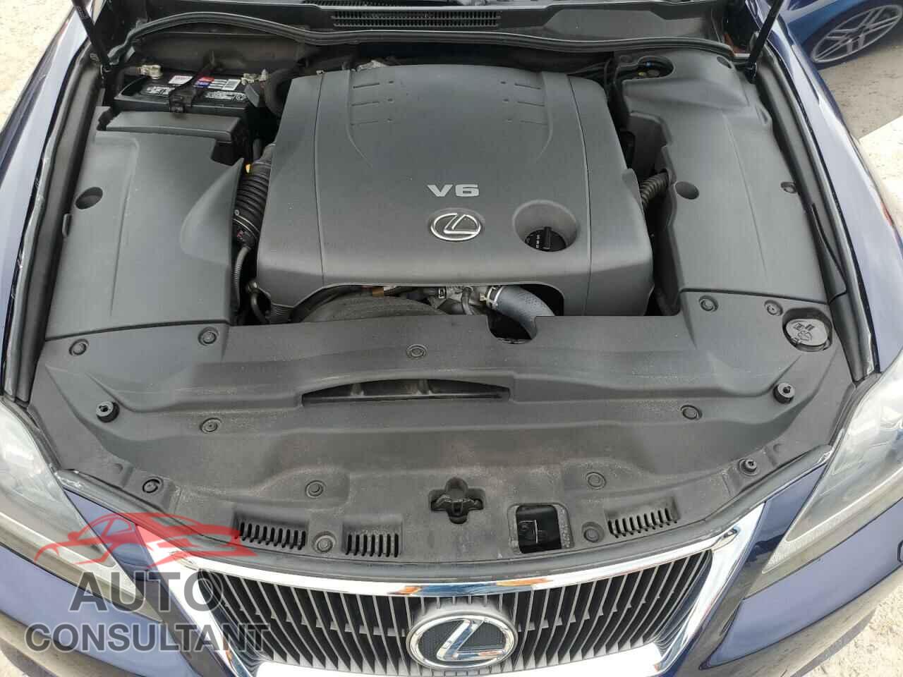 LEXUS IS 2011 - JTHFF2C24B2520094