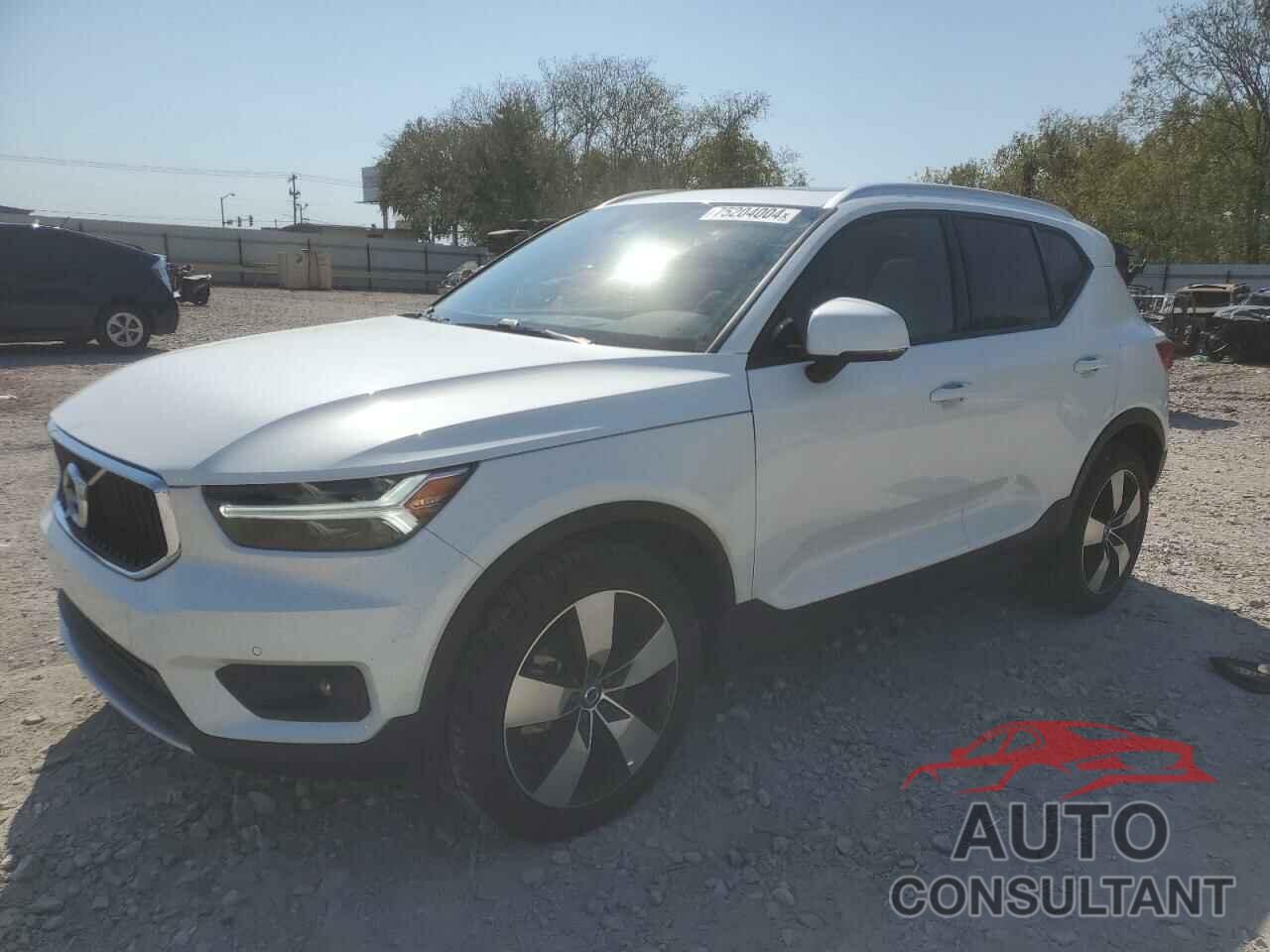 VOLVO XC40 2021 - YV4162UKXM2457917