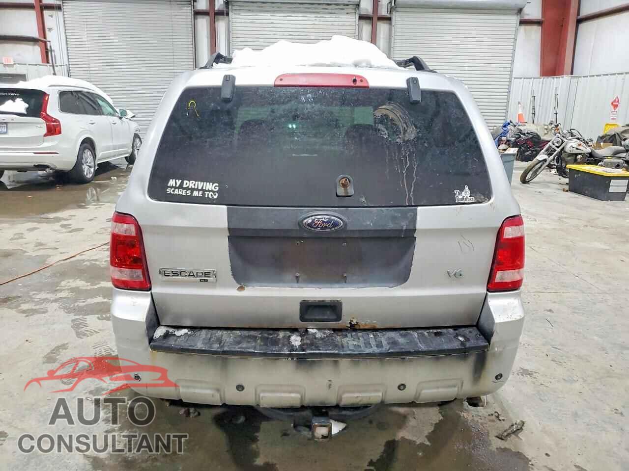 FORD ESCAPE 2010 - 1FMCU0DG7AKC99657