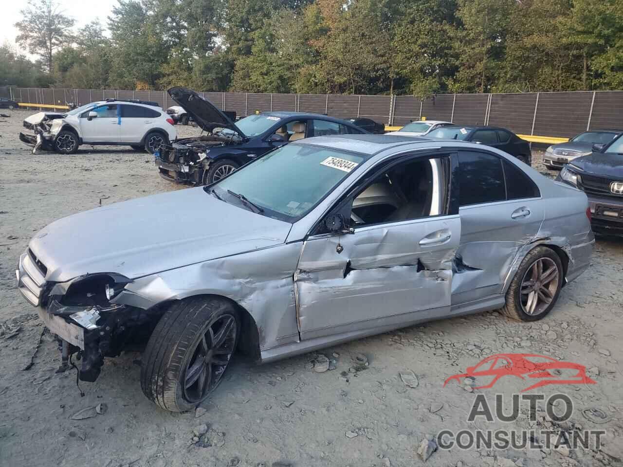 MERCEDES-BENZ C-CLASS 2013 - WDDGF8AB5DA835769