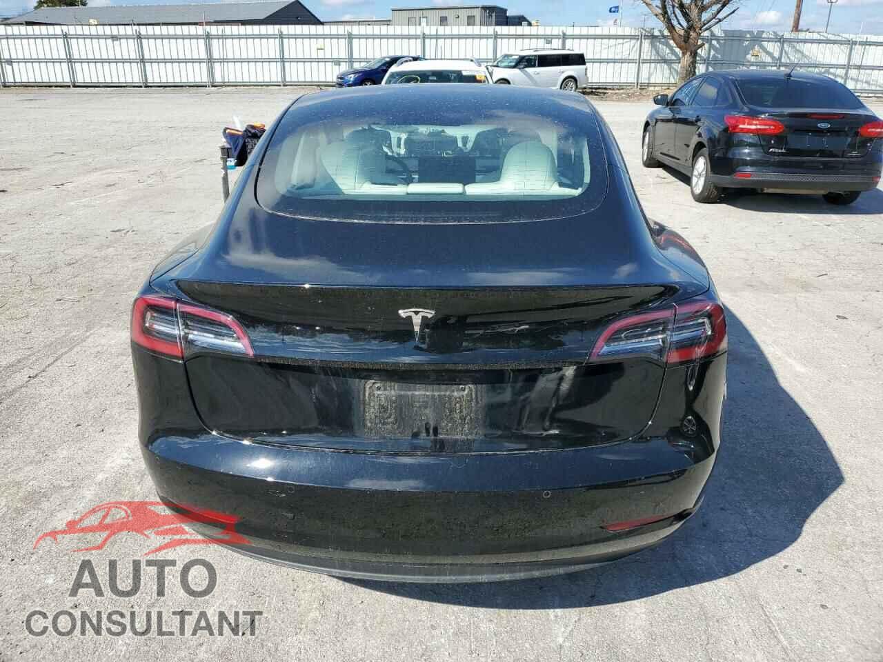 TESLA MODEL 3 2021 - 5YJ3E1EB7MF980672