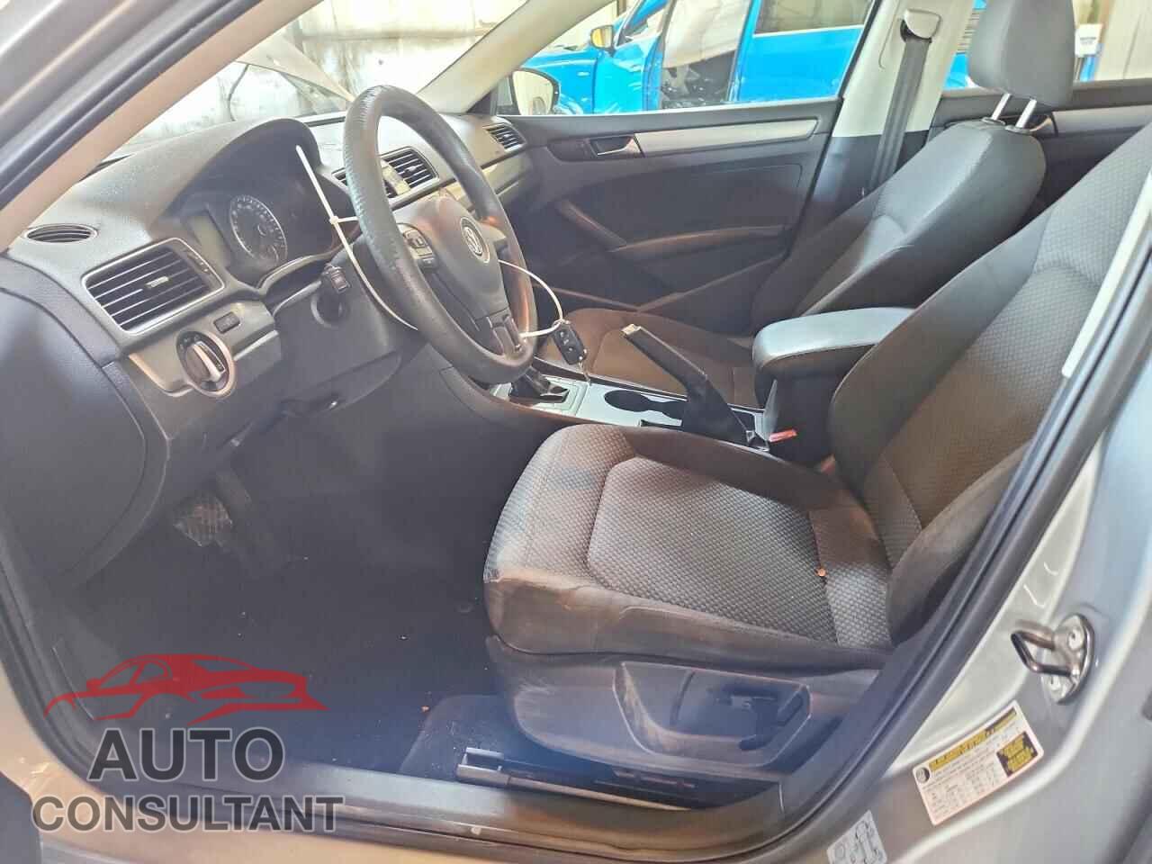 VOLKSWAGEN PASSAT 2012 - 1VWAP7A36CC086772