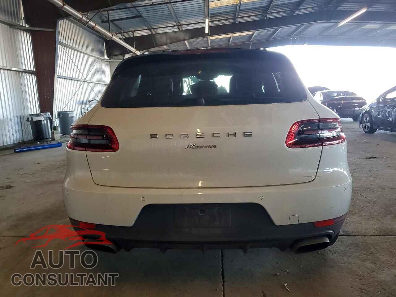 PORSCHE MACAN 2018 - WP1AA2A58JLB14754