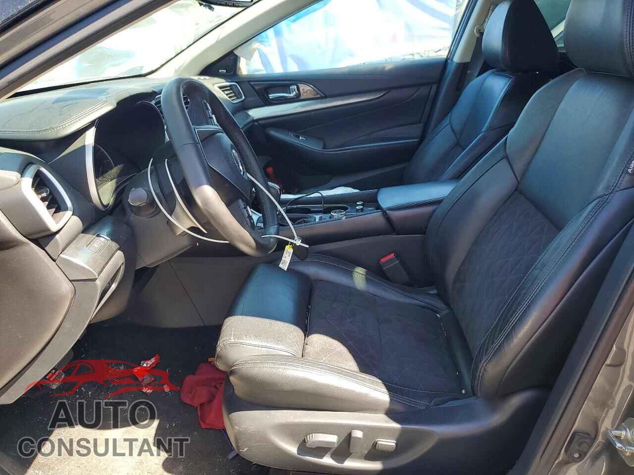 NISSAN MAXIMA 2017 - 1N4AA6AP2HC411237
