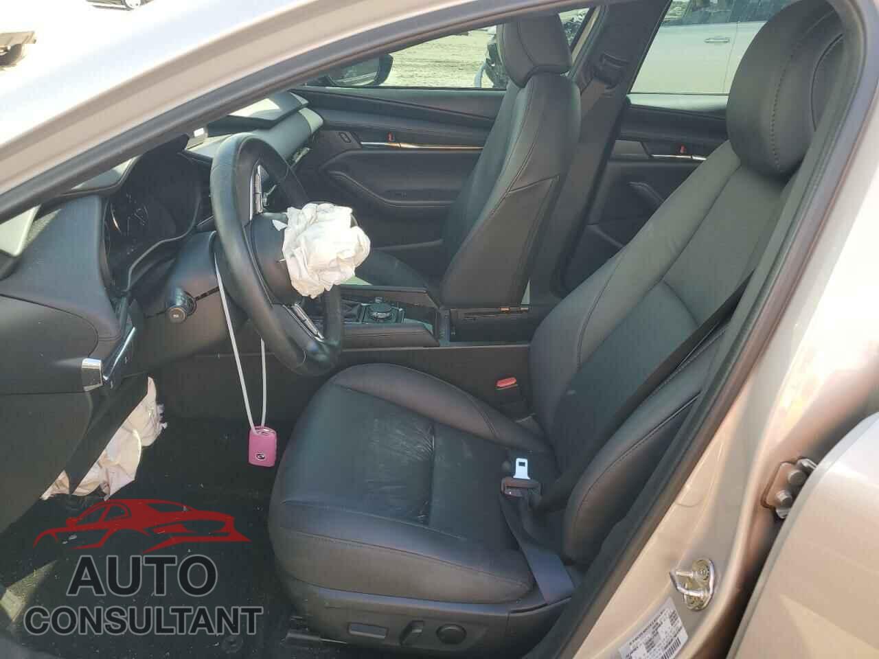 MAZDA 3 2023 - 3MZBPACM1PM365820