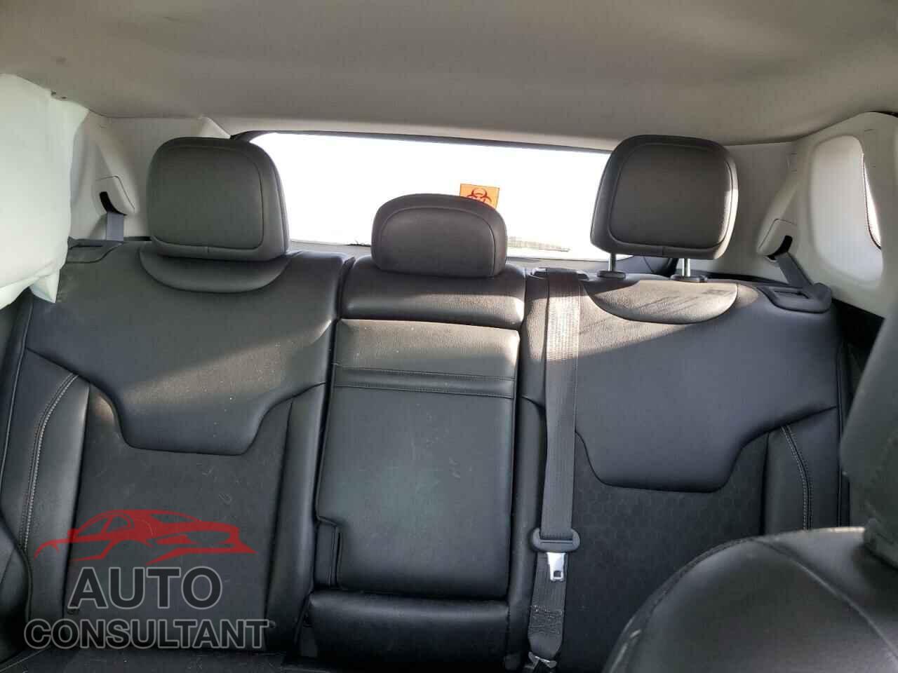 JEEP COMPASS 2017 - 3C4NJDBB5HT618745