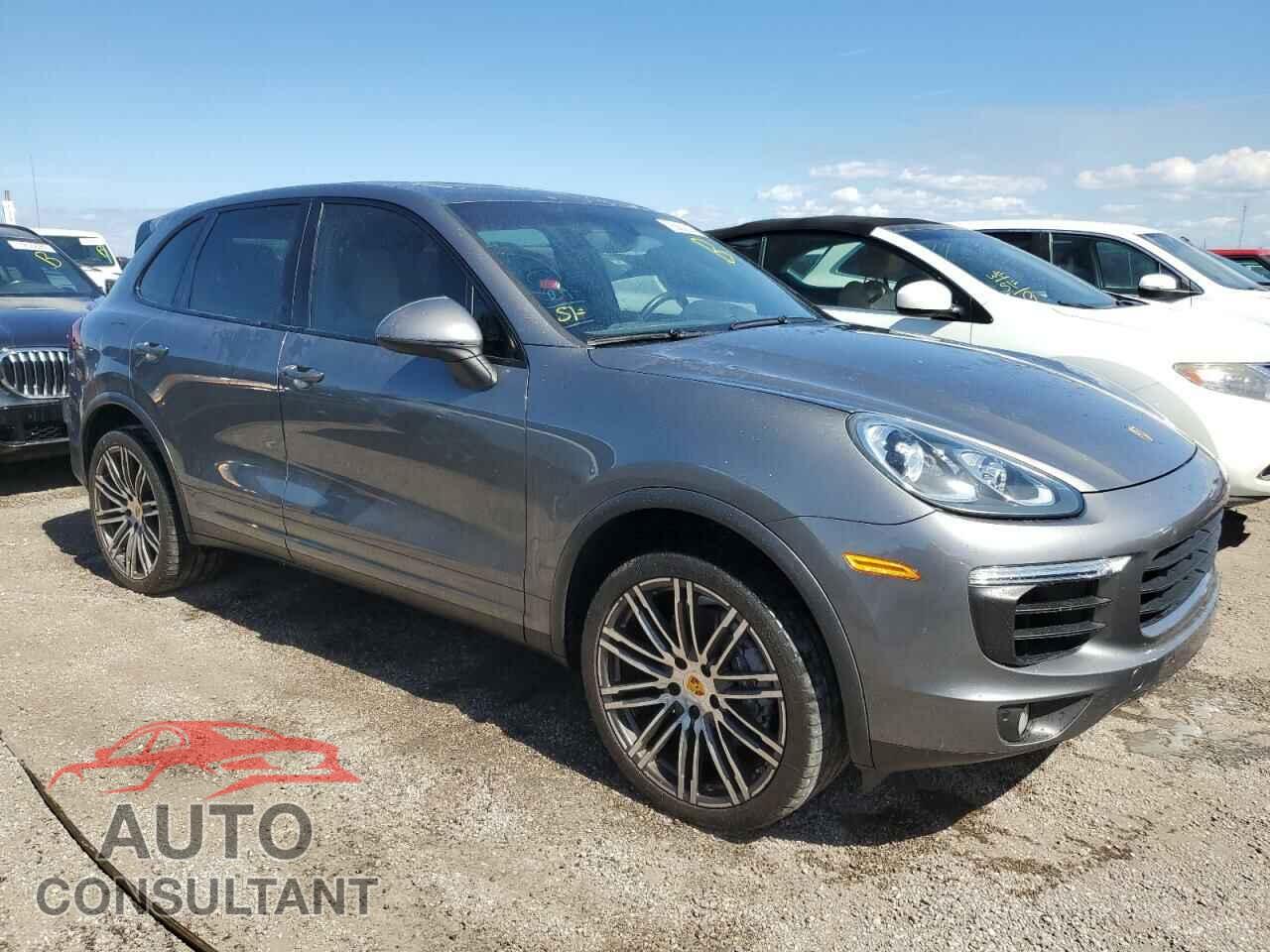 PORSCHE CAYENNE 2016 - WP1AF2A25GLA40158