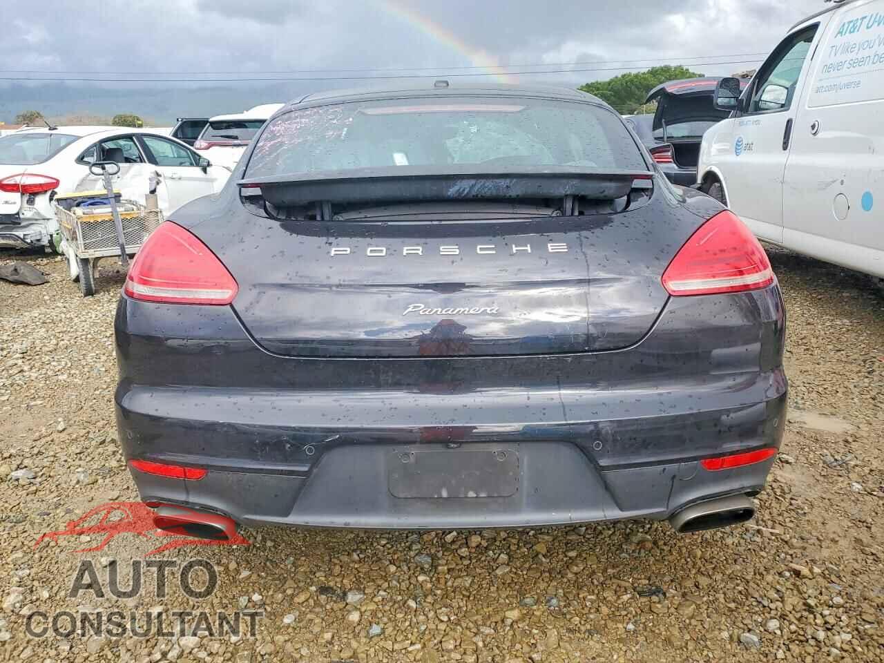 PORSCHE PANAMERA 2014 - WP0AA2A74EL009203