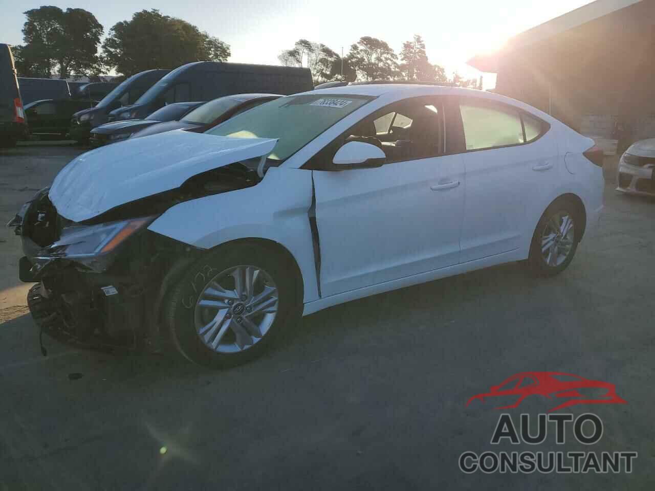 HYUNDAI ELANTRA 2020 - 5NPD84LF3LH592566