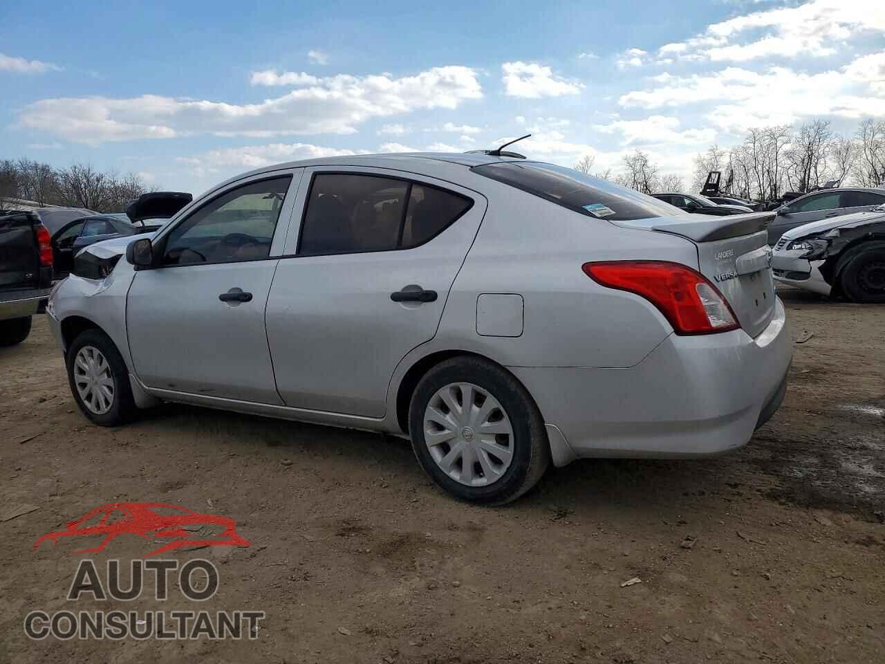 NISSAN VERSA 2015 - 3N1CN7AP1FL834697