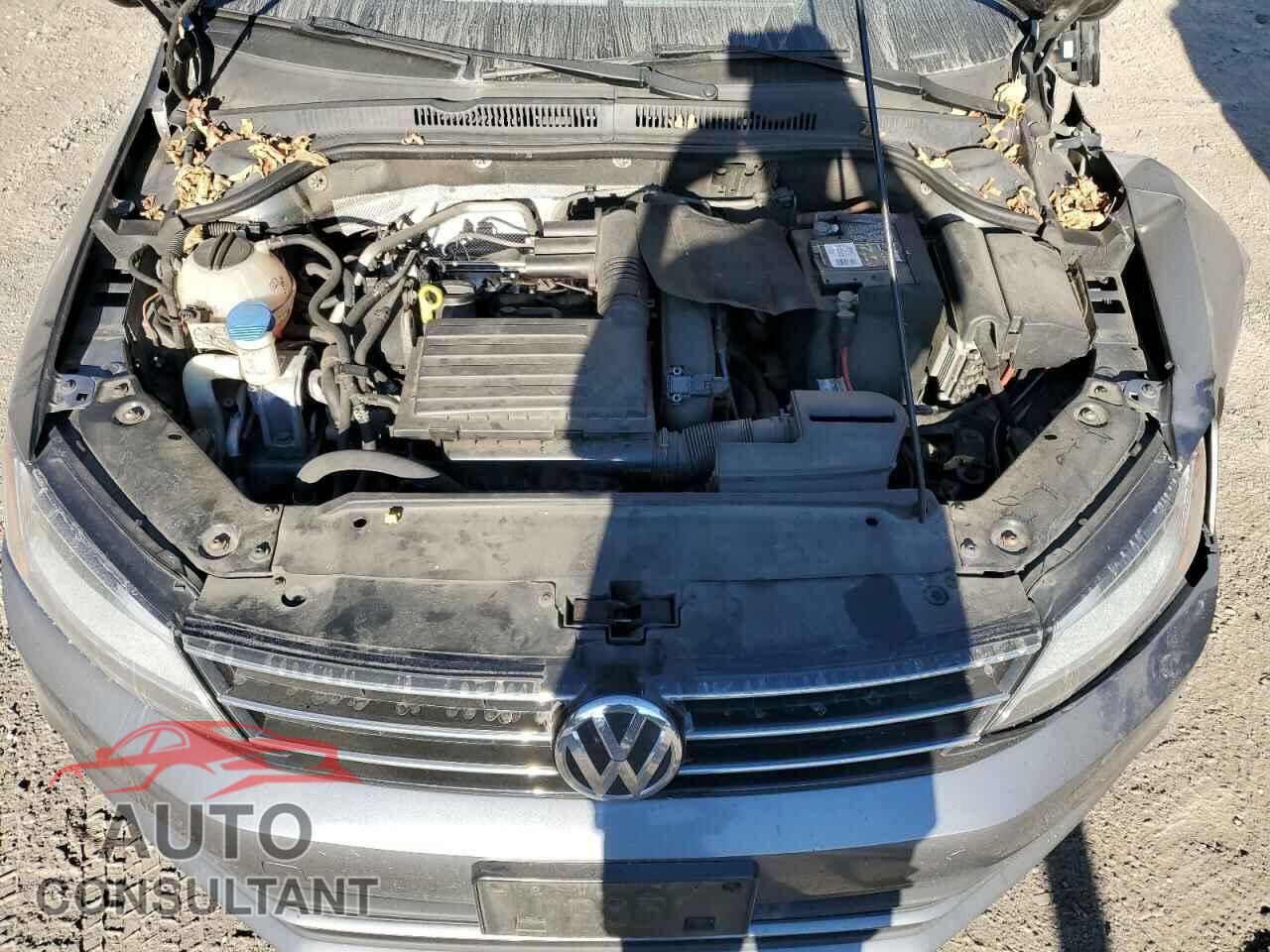 VOLKSWAGEN JETTA 2017 - 3VWDB7AJ2HM272468