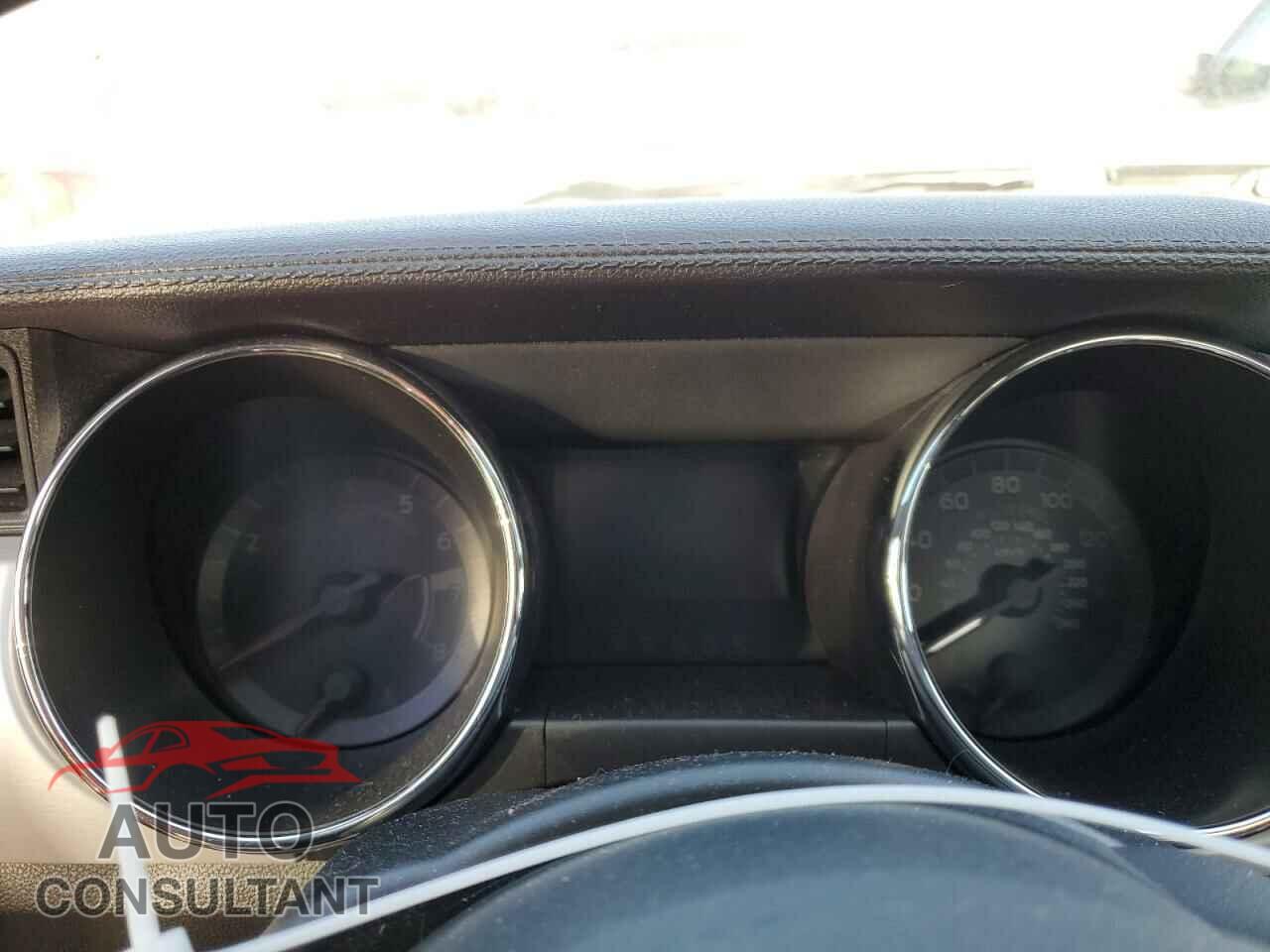 FORD MUSTANG 2015 - 1FA6P8CF6F5404121