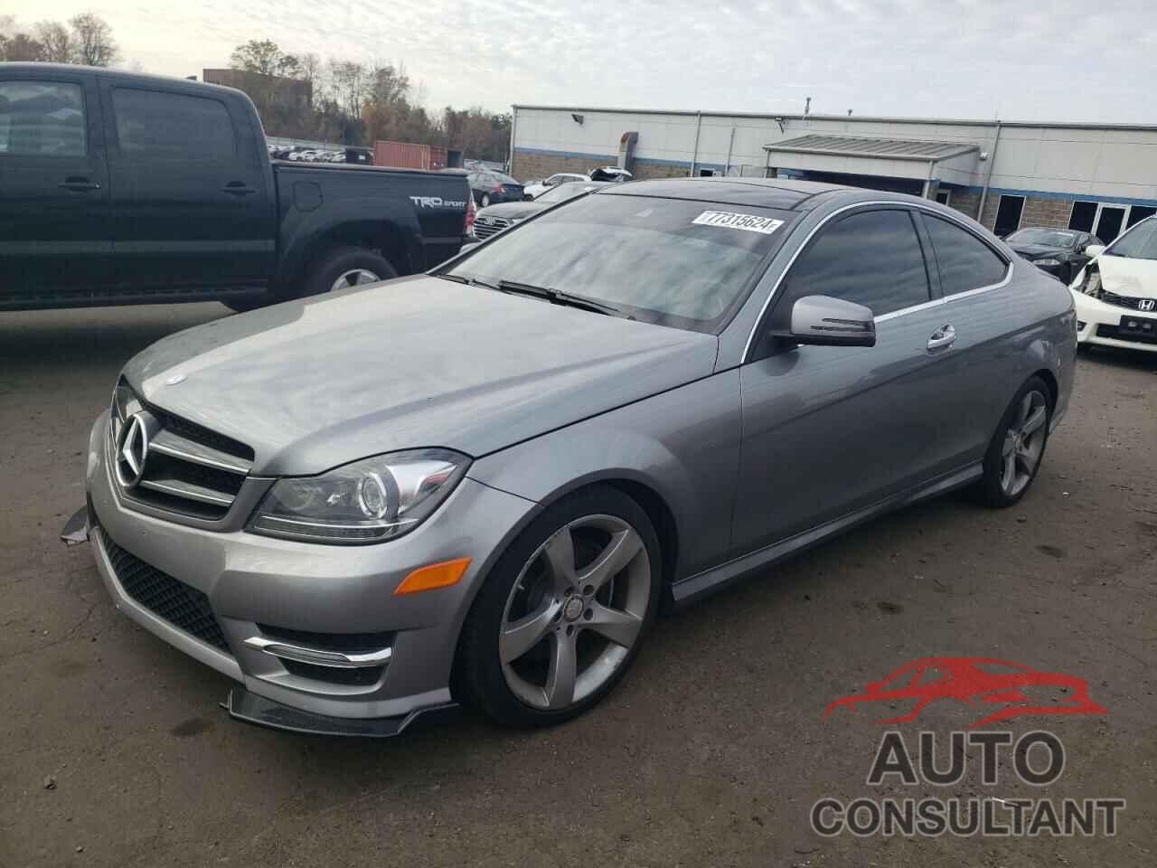MERCEDES-BENZ C-CLASS 2015 - WDDGJ8JB2FG404806