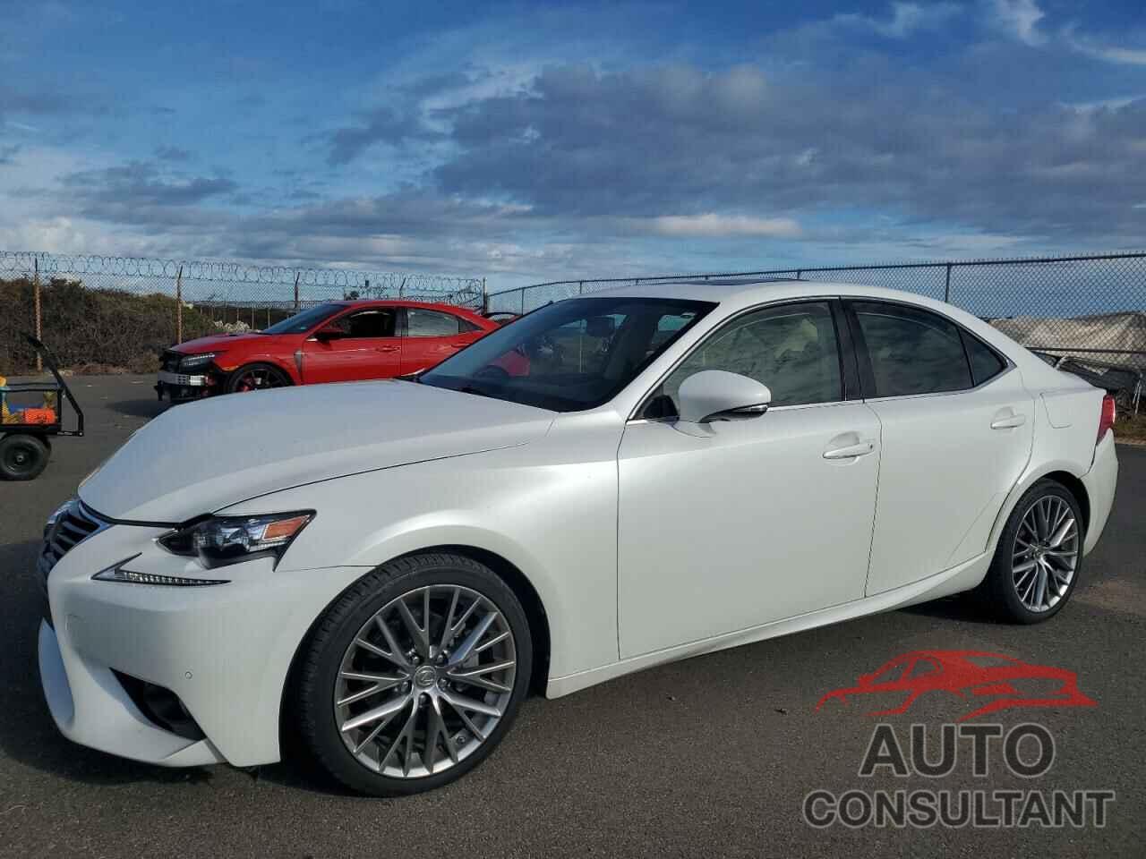 LEXUS IS 2014 - JTHBF1D21E5021795