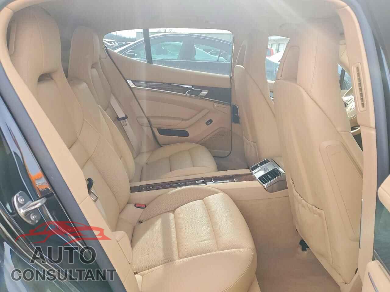 PORSCHE PANAMERA 2011 - WP0AB2A76BL060131