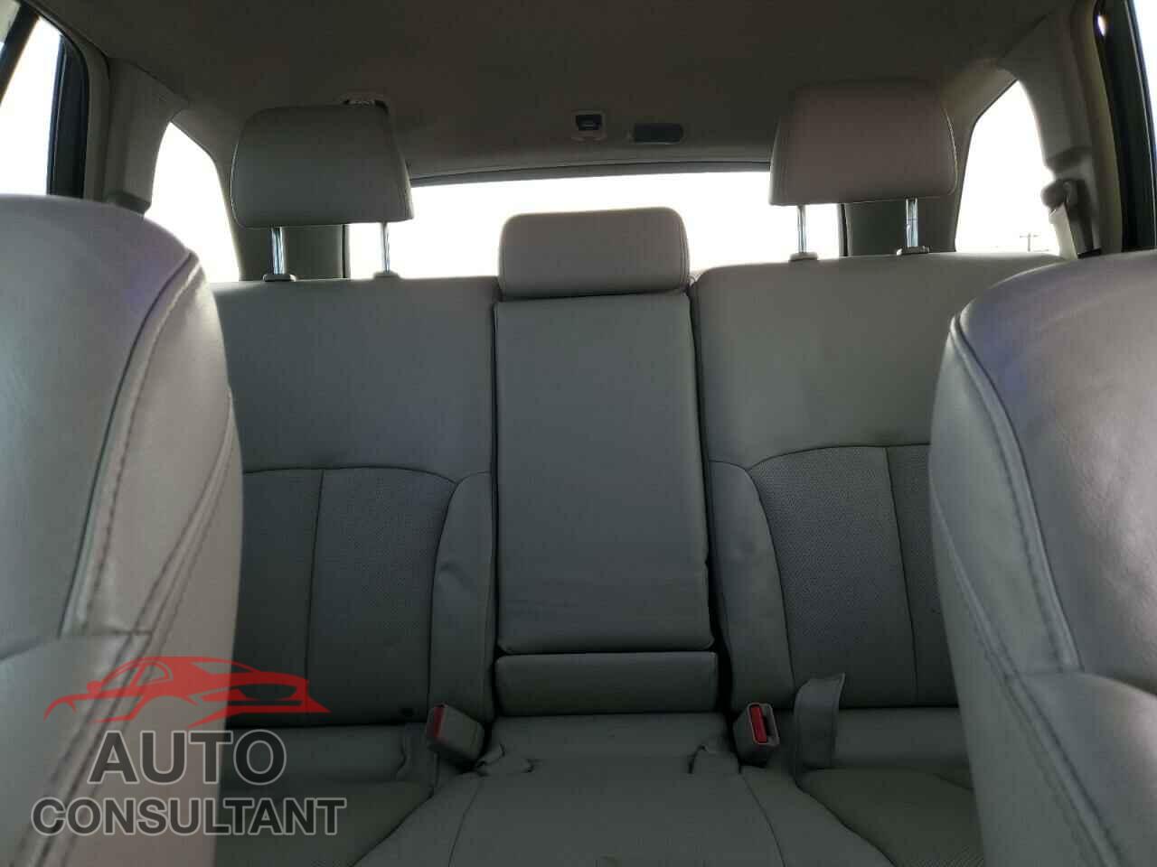 SUBARU OUTBACK 2012 - 4S4BRDKC5C2249539