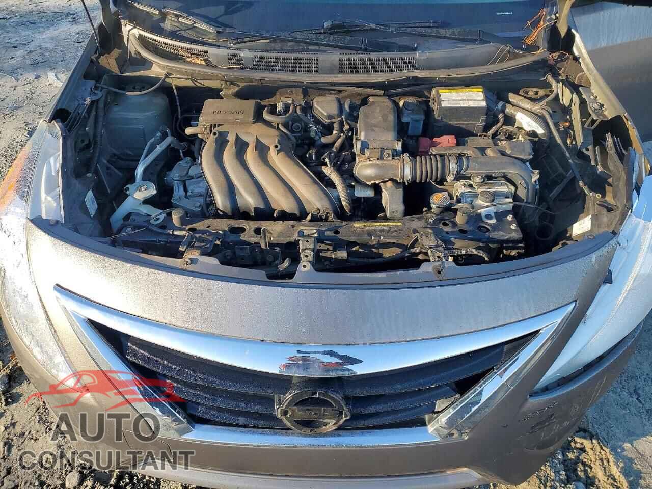 NISSAN VERSA 2017 - 3N1CN7AP3HL818584