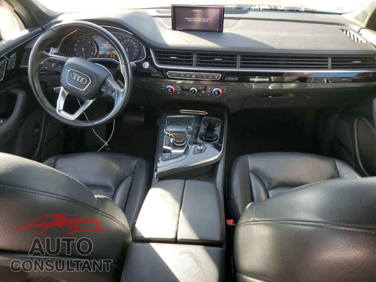 AUDI Q7 2017 - WA1LAAF72HD009625
