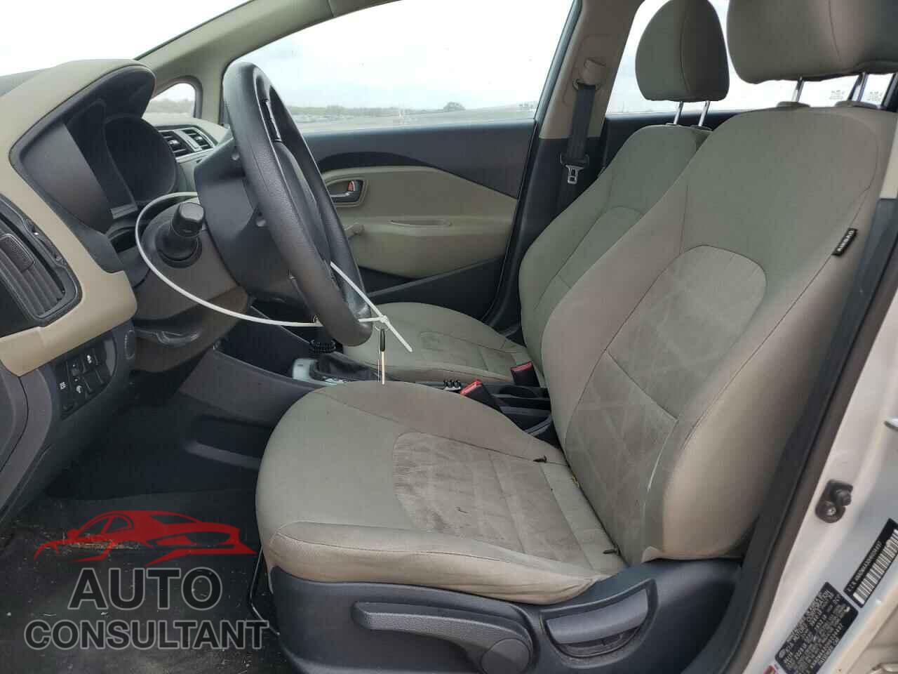 KIA RIO 2017 - KNADM4A30H6034497