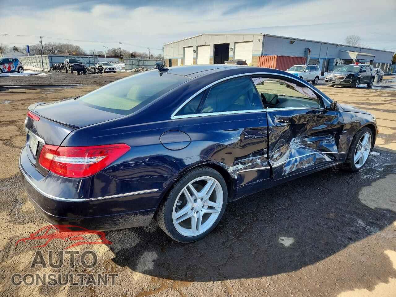 MERCEDES-BENZ E-CLASS 2012 - WDDKJ5KB6CF162336