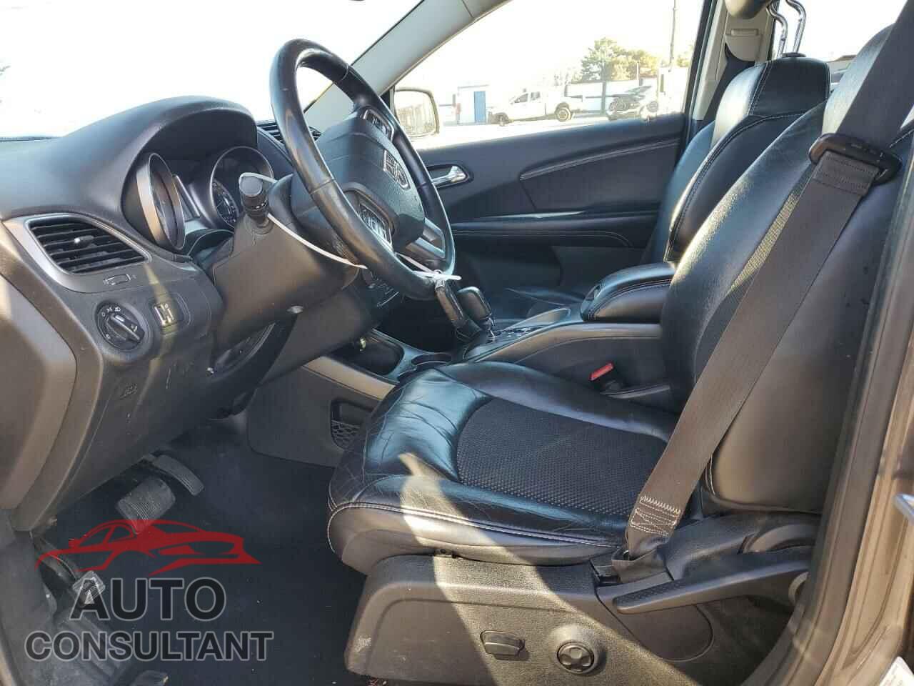 DODGE JOURNEY 2015 - 3C4PDCGG6FT510890