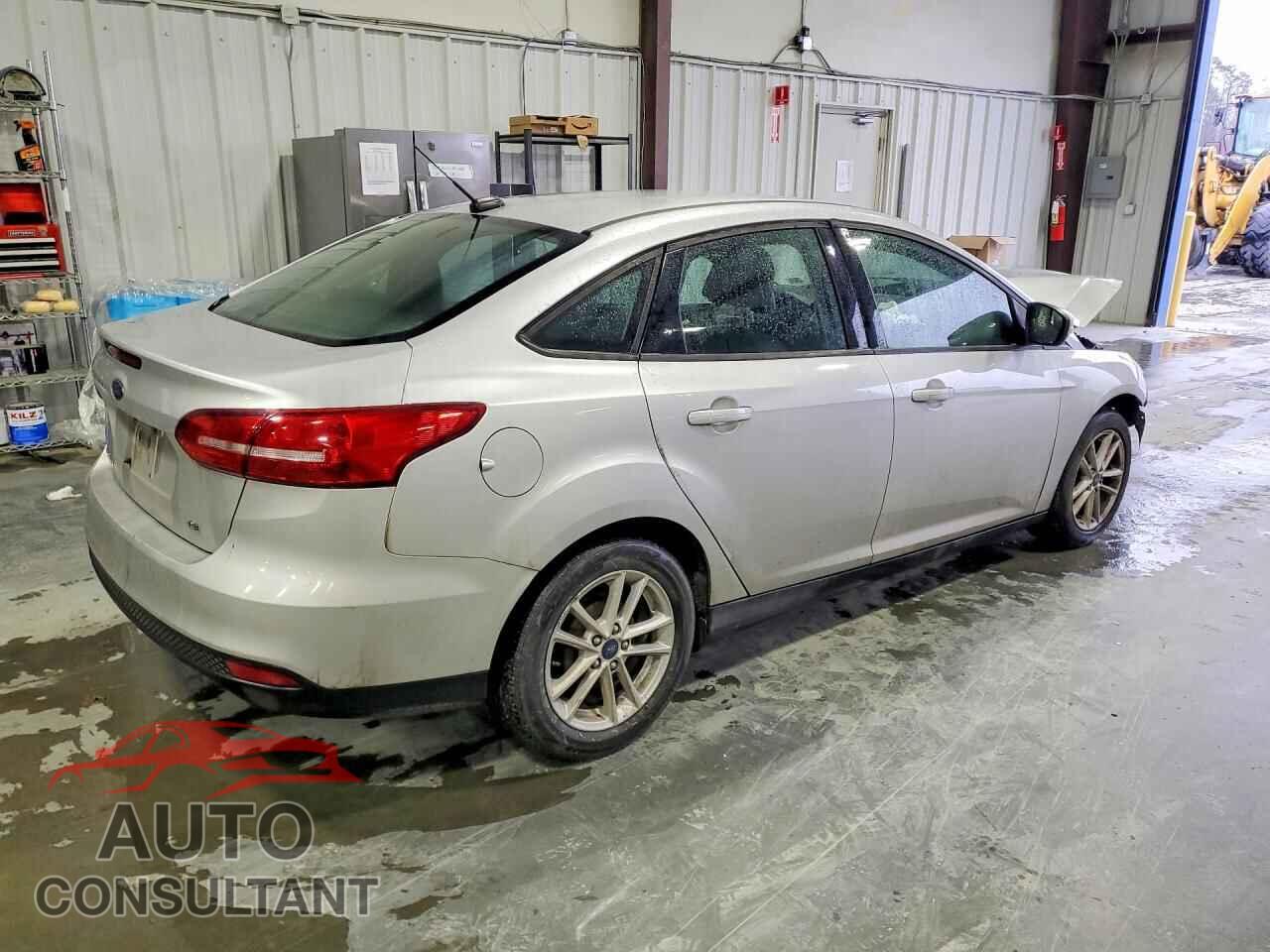 FORD FOCUS 2017 - 1FADP3F27HL221005