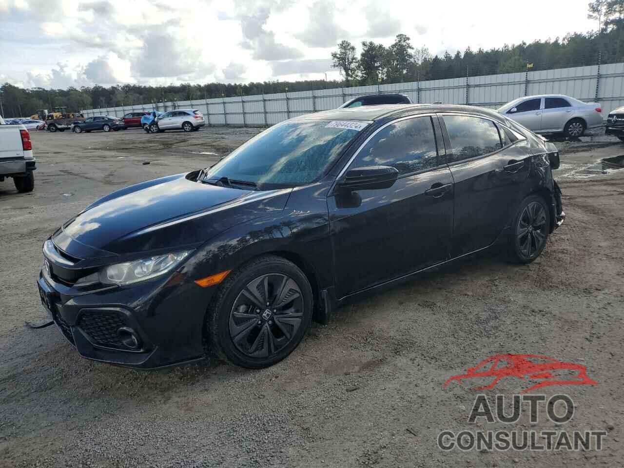 HONDA CIVIC 2018 - SHHFK7H5XJU207915