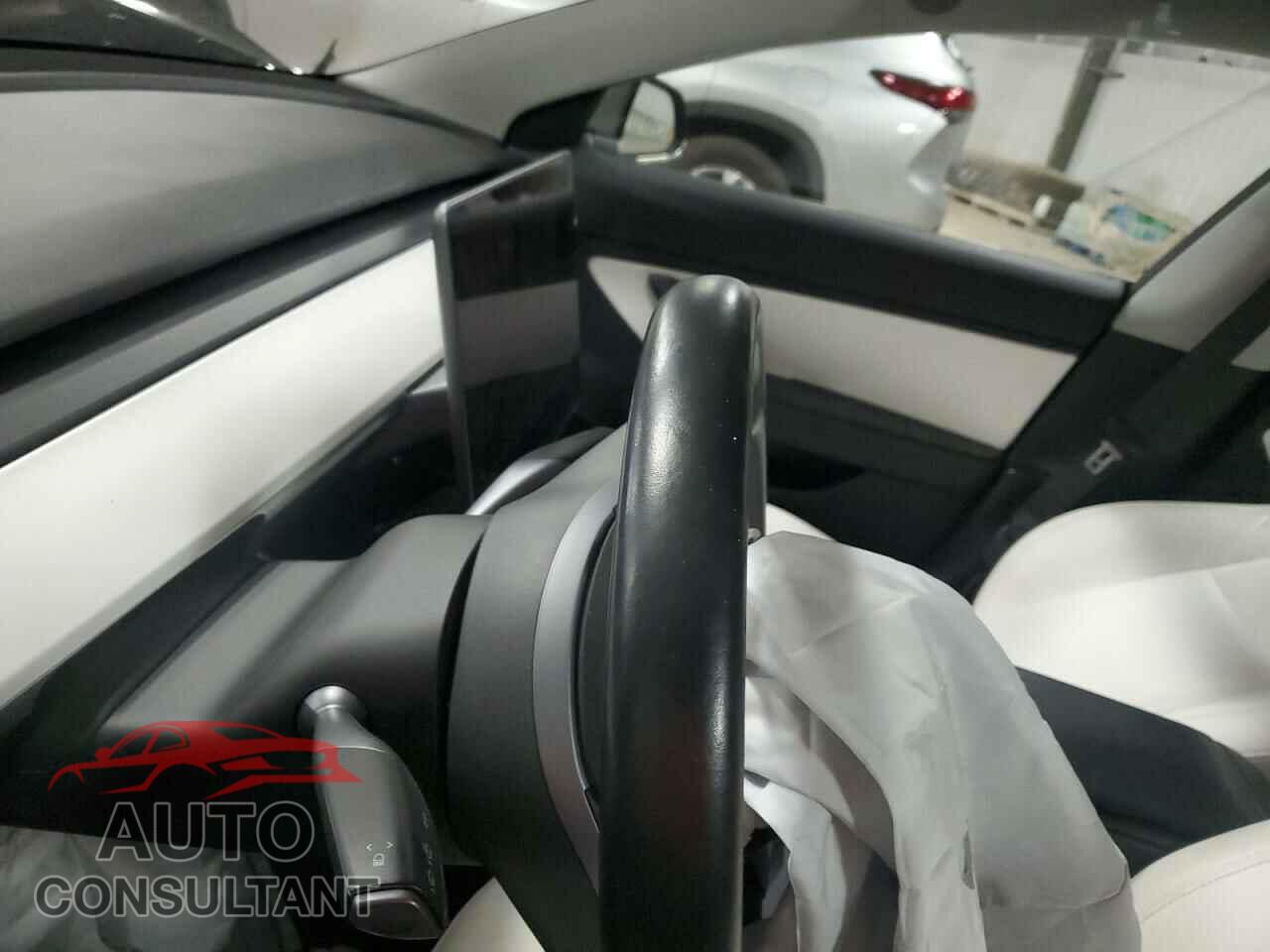 TESLA MODEL 3 2019 - 5YJ3E1EA5KF314964