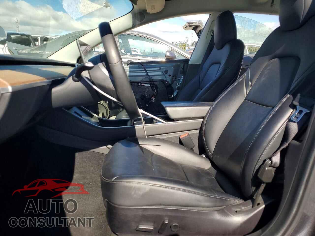 TESLA MODEL 3 2020 - 5YJ3E1EB0LF638074