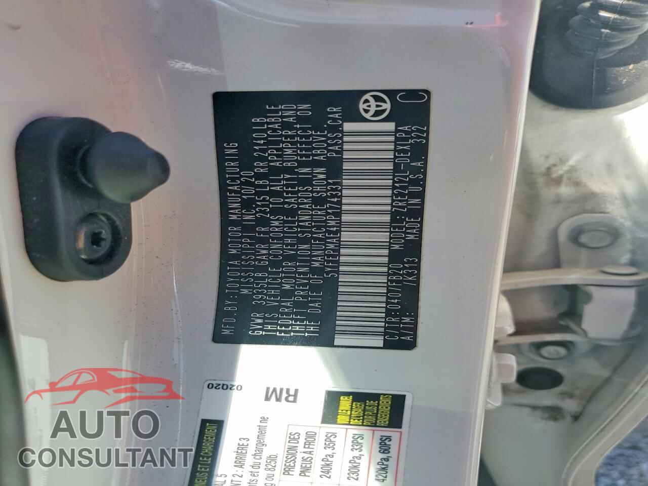 TOYOTA COROLLA 2021 - 5YFEPMAE4MP174331