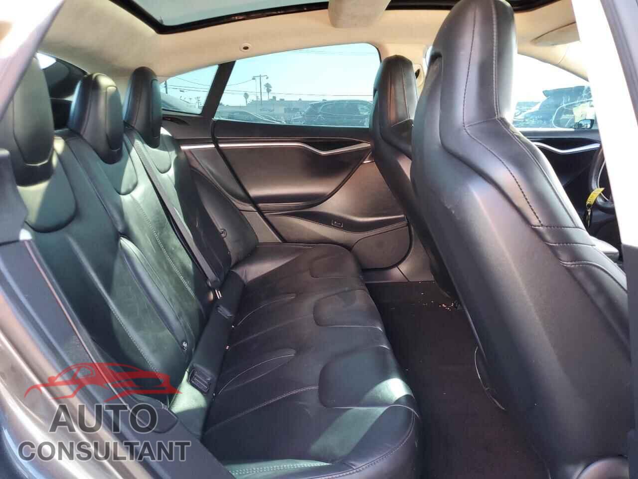 TESLA MODEL S 2016 - 5YJSA1E43GF146640