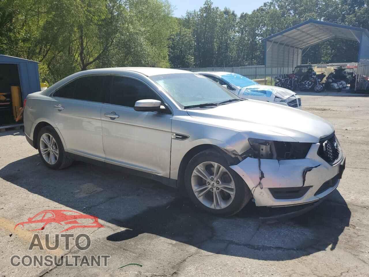 FORD TAURUS 2016 - 1FAHP2E82GG113741