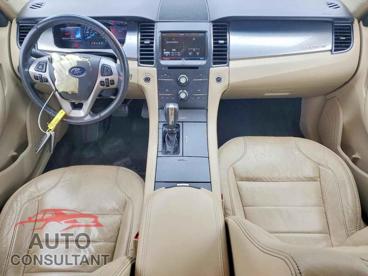 FORD TAURUS 2015 - 1FAHP2E82FG112409