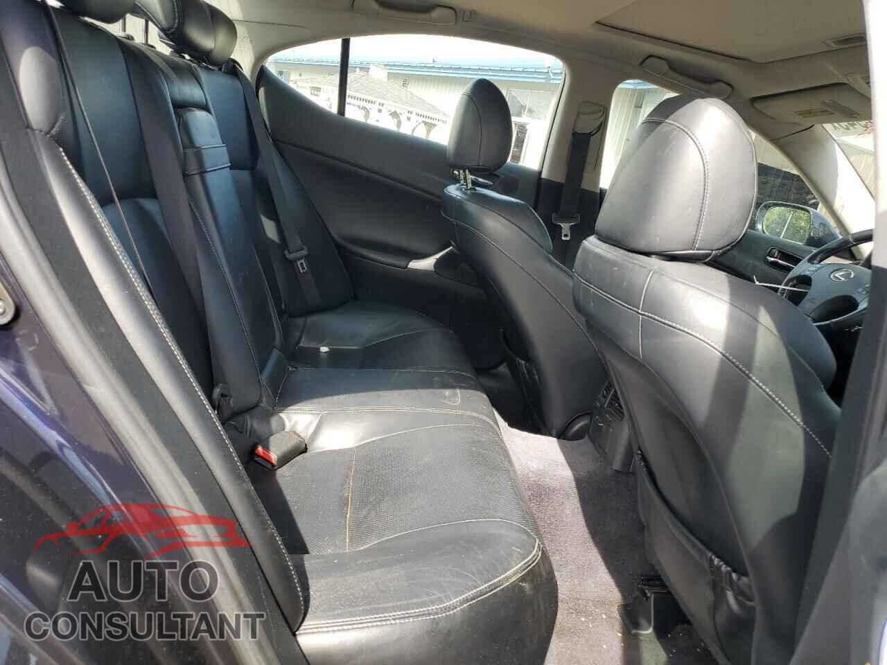 LEXUS IS 2010 - JTHCF5C23A2033567