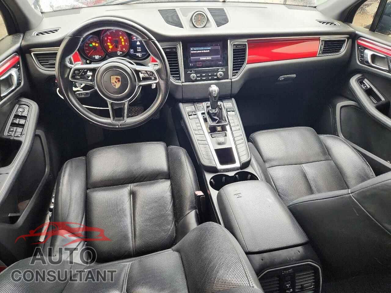 PORSCHE MACAN 2017 - WP1AB2A57HLB10847
