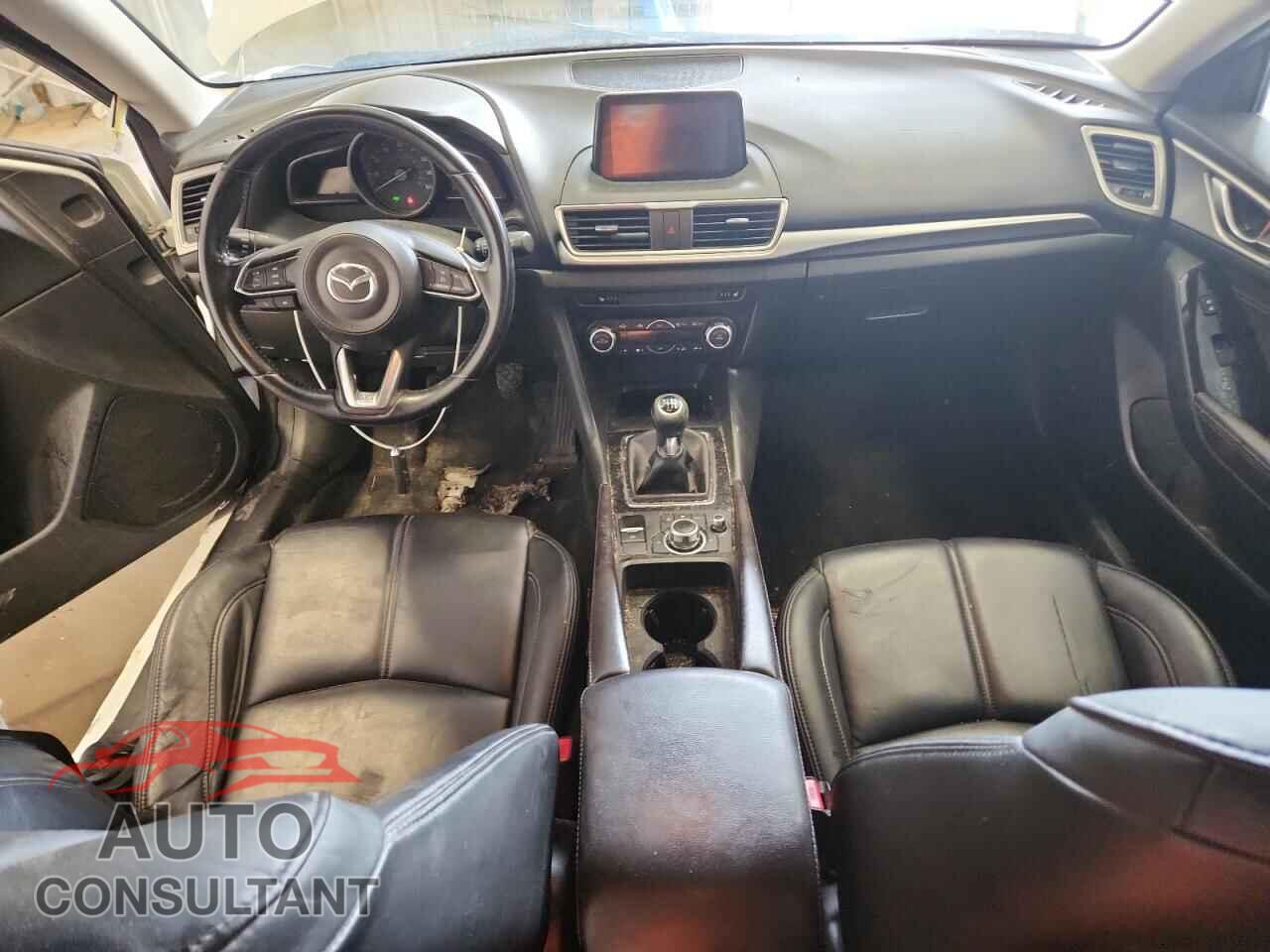 MAZDA 3 2017 - JM1BN1L36H1123149