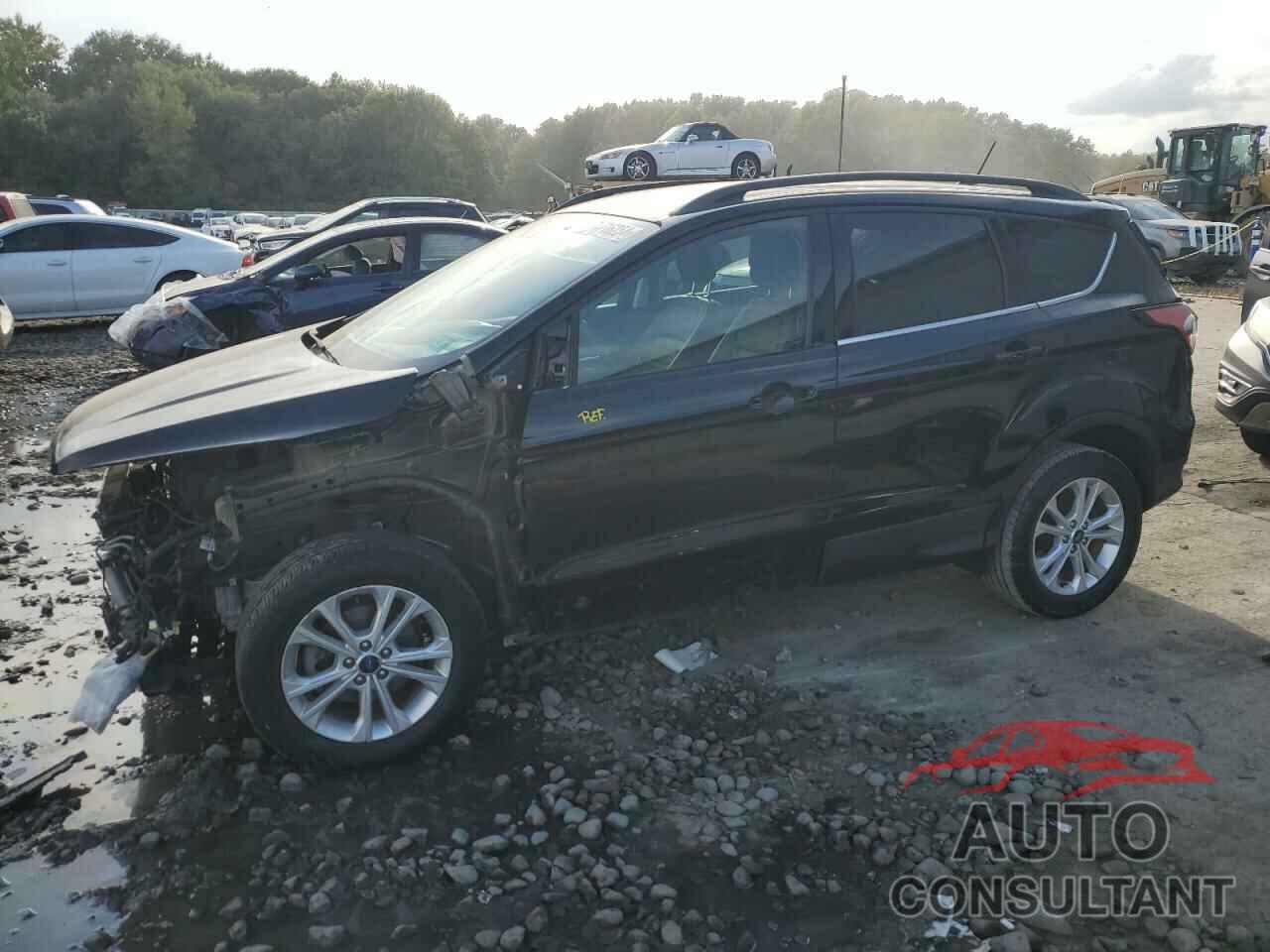 FORD ESCAPE 2018 - 1FMCU0HD9JUB02198