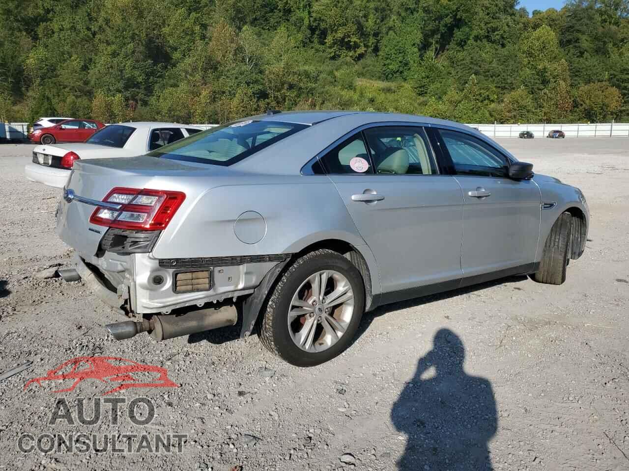 FORD TAURUS 2016 - 1FAHP2D8XGG155107