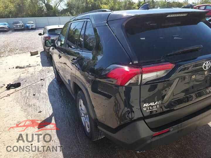 TOYOTA RAV4 2023 - JTMP1RFV5PD095497