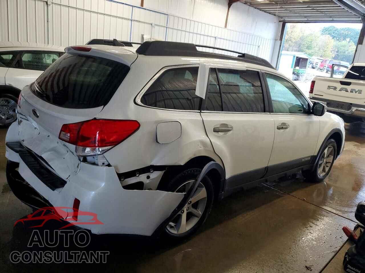SUBARU OUTBACK 2013 - 4S4BRDSC4D2233396